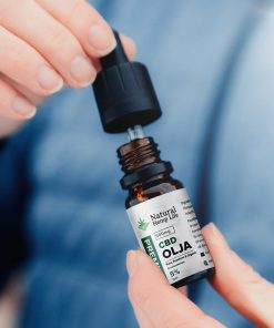 Vår 5% CBD olja används av nöjd kunder 3